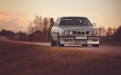 21+ Bmw E34 обои на телефон - oboi-telefon.ru