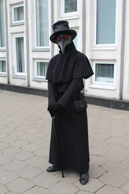 Plague Doctor by Pestkatze (Чумной Доктор) | Plague doctor costume, Plague  doctor, Plague mask