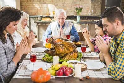 День Благодарения 2022 — История и традиции празднования Thanksgiving Day —  24 ноября / NV