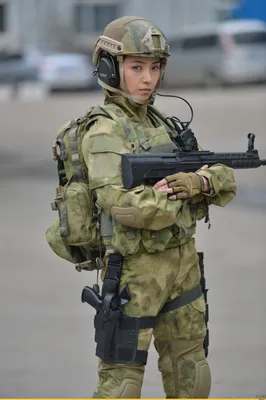 Просто немного китайских тянок в военной форме / девушки :: солдаты ::  оружие :: Китай :: длиннопост :: под катом еще :: песочница - JoyReactor