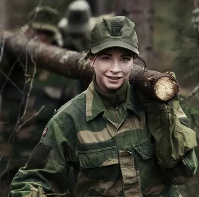 Аниме девушка в военной форме рисунки (37 фото) » рисунки для срисовки на  Газ-квас.ком