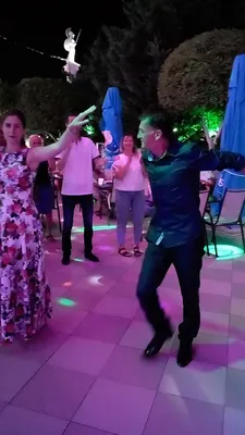 Картинки девушка танцует лезгинку фотографии