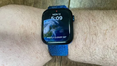 This is how double tap on the Apple Watch Series 9 works, and this is what  it will do in the future | Technology | EL PAÍS English