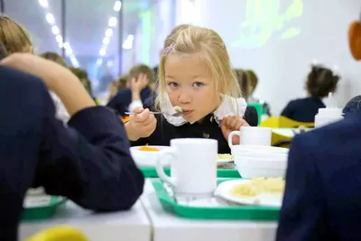 В Москве изменили подход к подаче блюд в школьной столовой