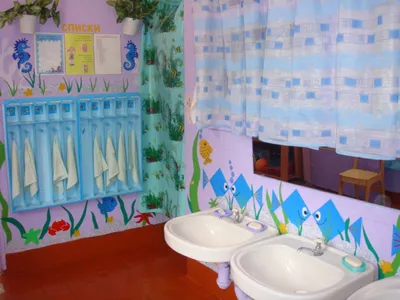 Купить перегородки для туалета в детском саду, цены сантехнических и  туалетных перегородок в детский туалет в Москве