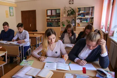 Национальные экзамены после школы планируют ввести в 2023 г. Узнали мнения  учителей - Минск-новости