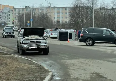 Гелик новый против старого. Mercedes-AMG G63 Gelendwagen Гелендваген. Лиса  рулит. Елена Лисовская - YouTube