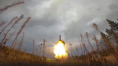Солнечному миру, ядерному взрыву – Weekend