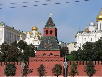 московский кремль летом россия Стоковое Изображение - изображение  насчитывающей квадрат, историческо: 221127453