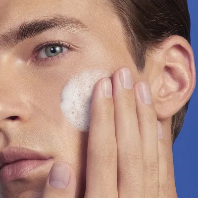 Уход за кожей лица для мужчин: как правильно ухаживать | Aumishop