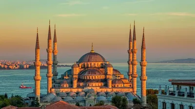 10 самых красивых мечетей мира — Crimeantatars.club — Сайт о крымских  татарах