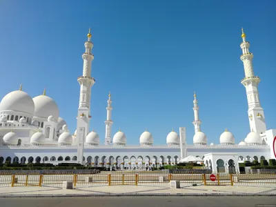 Мечеть шейха Зайда. Одна из шести самых больших мечетей в мире. Распол... |  TikTok