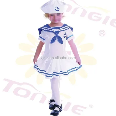 Девушка блондинка в костюме морячки отдает честь Stock Photo | Adobe Stock