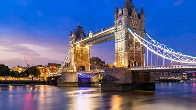 Самые красивые мосты Санкт-Петербурга: расписание разводов, места на карте