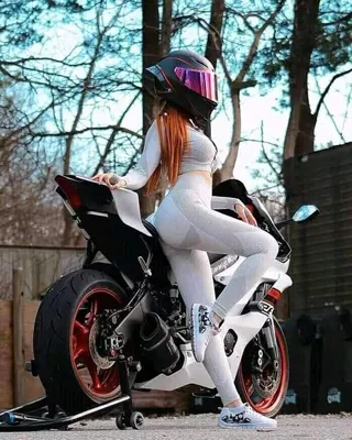 Девушки и мотоциклы. Pin-up Girls Moto (15 фото) » Триникси