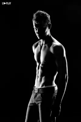 Мускулистые Мужчины Модели Стоковые Фотографии | FreeImages