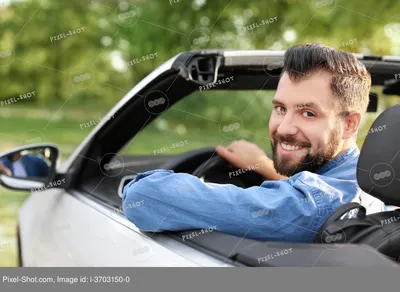 Красивый мужчина за рулем автомобиля :: Стоковая фотография :: Pixel-Shot  Studio