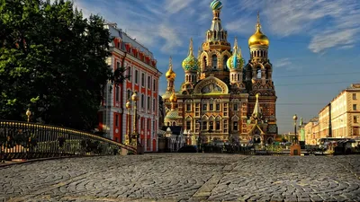 Обои на рабочий стол Исаакиевский собор вечером на фоне неба со стороны  реки Нева, Санкт-Петербург, обои для рабочего стола, скачать обои, обои  бесплатно