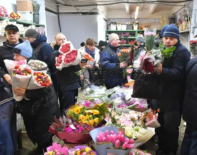 Сколько стоят цветы в Николаеве накануне 8 Марта