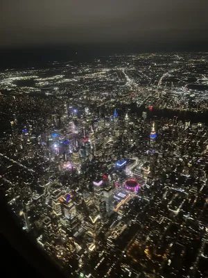 Ночной город нью-йорк в голубом свете - обои на рабочий стол