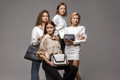 Замена DKNY, Zara и The Row: 5 отличных российских брендов одежды в стиле  минимализм – The City