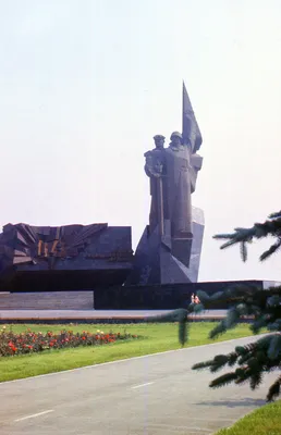 В Краснодаре к 75-летию Великой Победы восстановят и отреставрируют все  мемориалы - Кубанские новости