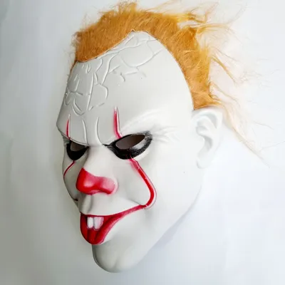 Косплей дня: неожиданный образ клоуна Пеннивайза из фильма «Оно» | Канобу