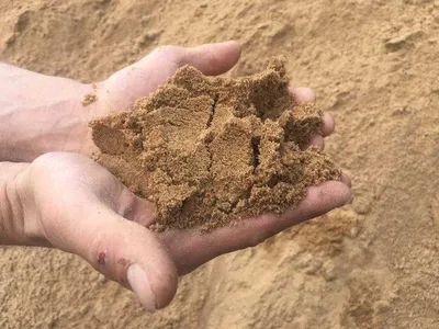 Купить песок горный с доставкой по Харькову и области