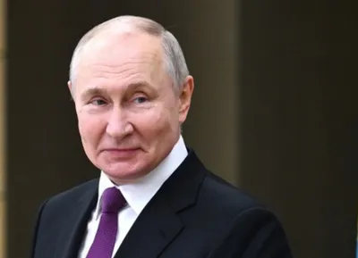 Путин пятый раз идет на выборы. Вот как к ним готовятся власть и оппозиция  - BBC News Русская служба