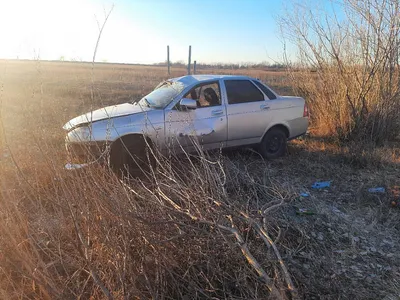 Обои Автомобили -Авто с девушками, обои для рабочего стола, фотографии  автомобили, -авто с девушками, lada, priora Обои для рабочего стола,  скачать обои картинки заставки на рабочий стол.