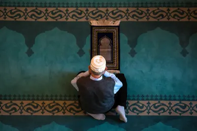 Ценность смиренности в намазе | islam.ru