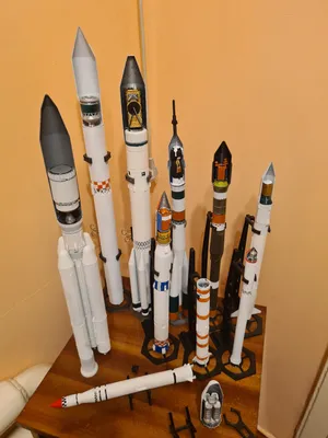 Картинки ракеты в космосе фотографии