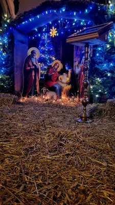 Гроші до зарплати м.Первомайськ - Рождество является великим праздником,  установленным в воспоминание рождения Иисуса Христа в Вифлееме. Рождество  Христово — один из важнейших христианских праздников и государственный  праздник в более чем 100