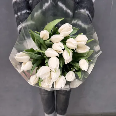 Тюльпаны белые на 8 марта — купить в Екатеринбурге