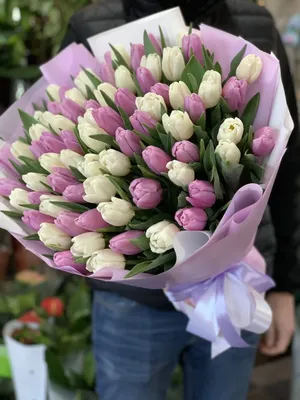 Открытка поздравительная «Белые тюльпаны», 8 марта, 8 х 6 см (20 шт) -  РусЭкспресс