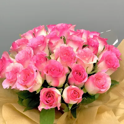 Цветы в коробке \"Белые Розы\" в Богородицке - Купить с доставкой от 2890  руб. | Интернет-магазин «Люблю цветы»