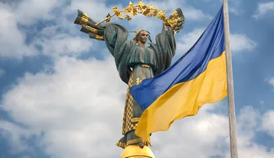 Сегодня праздник у девчат!» | МБУК \"Гуманитарный центр - библиотека имени  семьи Полевых\"
