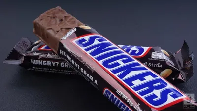 Батончик шоколадный SNICKERS Криспер Мультипак 4 шт – купить онлайн,  каталог товаров с ценами интернет-магазина Лента | Москва, Санкт-Петербург,  Россия