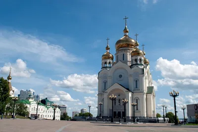 Новые храмы в России: часовня Святых благоверных князей Петра и Февронии  Муромских в Калининграде, храм Николая Чудотворца в городе Лодейное Поле,  собор иконы Божией Матери «Неопалимая Купина» в Сосновом Бору, Сретенский  храм