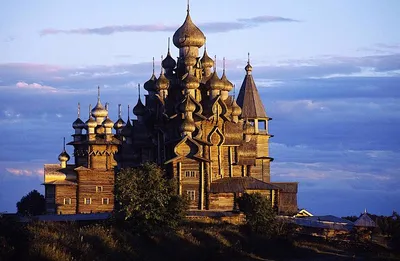Самые красивые церкви и храмы России | Cathedral architecture, Peter and  paul cathedral, Sacred architecture
