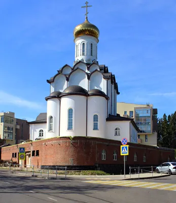 Недалеко от Москвы есть усадьба «Дубровицы» с одной из самых красивых церквей  России - ВАО Москва