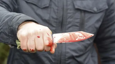 убийство на месте преступления Векторный фон с ножом и отпечатками пальцев  Обои Изображение для бесплатной загрузки - Pngtree