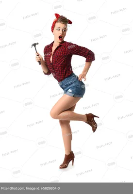 Удивленная женщина в стиле пин-ап с молотком на белом фоне :: Стоковая  фотография :: Pixel-Shot Studio