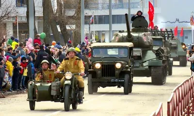 Уникальную операцию провели военные мастера ВВО, установив девяти тонную  башню тяжелого советского танка ИС-2 на штатное место : Министерство  обороны Российской Федерации