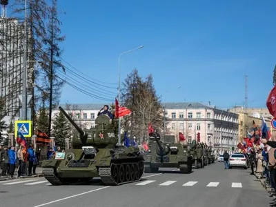 Музей - Экспозиции - Уличная экспозиция военной техники и фортификации