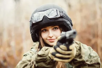 Картинки военных девушек фотографии