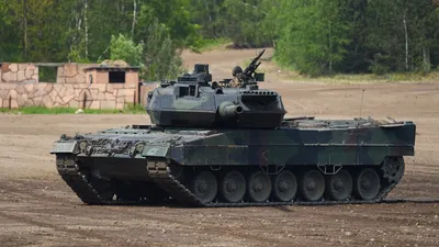 Украинские военные разбили танк Leopard 2 в Польше - KrasnoyarskMedia.ru