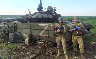Демонстрационный показ боевых возможностей современной военной техники,  стоящей на вооружении РФ - YouTube