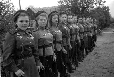Женщины в форме,женщина на войне,девушки в форме | ВКонтакте