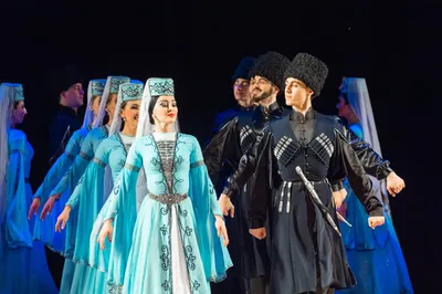 Кавказские танцы. Обучение кавказским танцам в Москве.